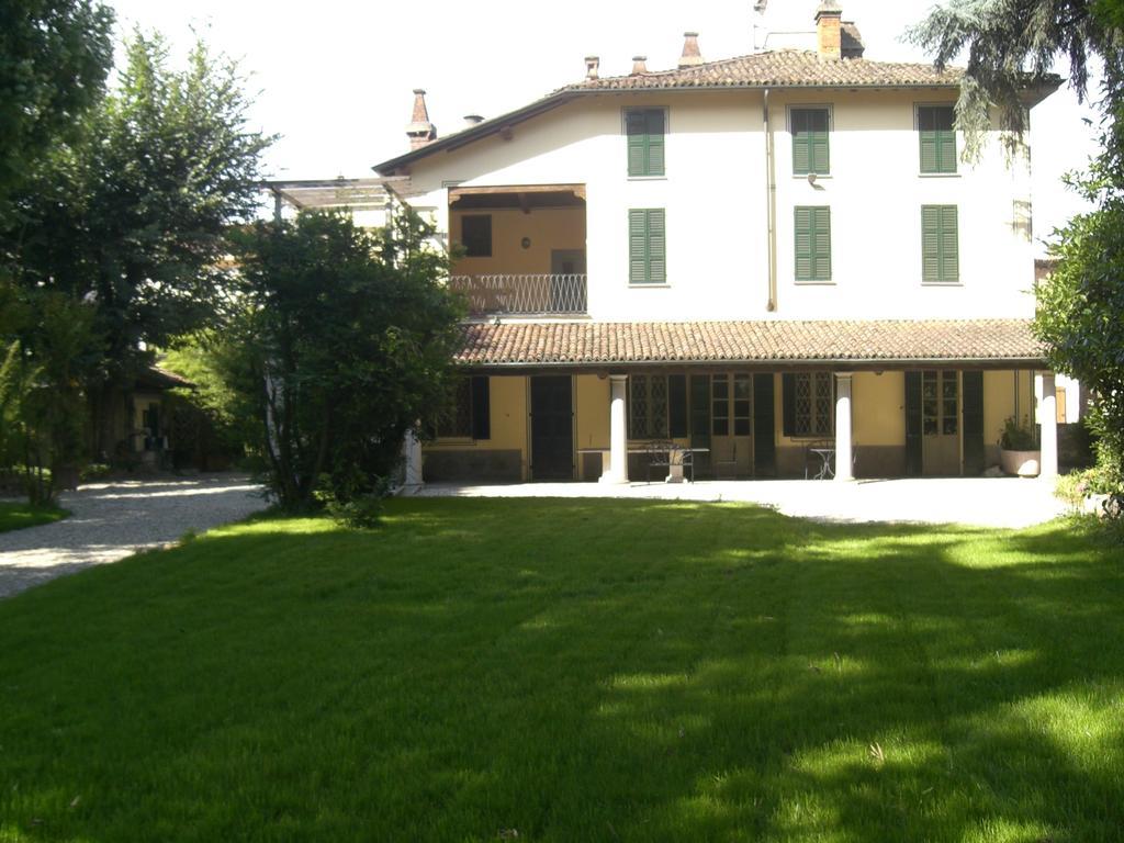 Villa Cantoni Гропелло-Кайроли Экстерьер фото